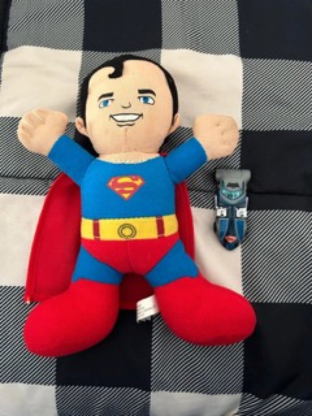 DC superman plush with superman hotwheels car